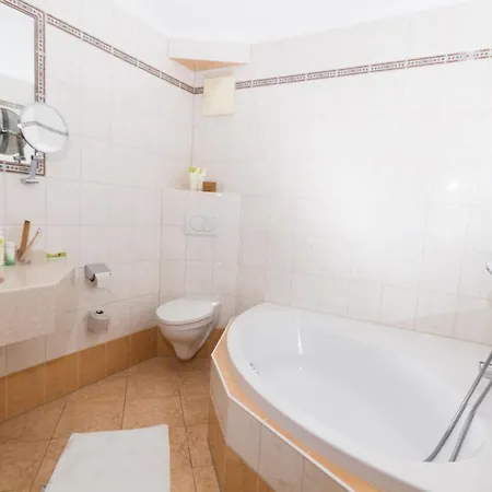 Bruggerhof - Camping, Restaurant, 3* Kitzbühel