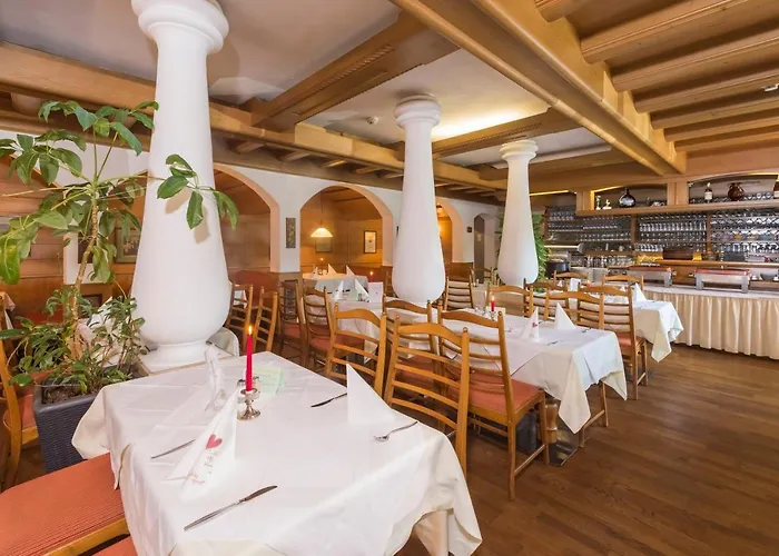 Hotel Bruggerhof - Camping, Restaurant,